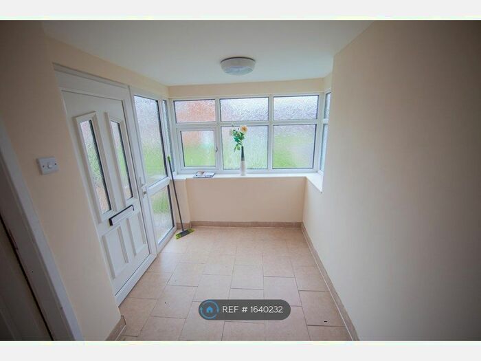 4 Bedroom Terraced House To Rent In Longridge, Cheshire, WA16