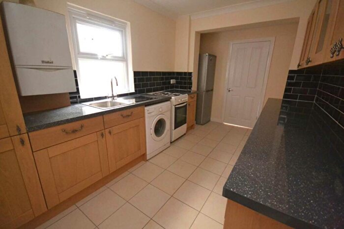 4 Bedroom Terraced House To Rent In Liverpool Road, Reading, RG1