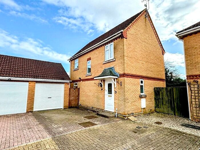 3 Bedroom Detached House To Rent In Packington Close, Swindon, SN5
