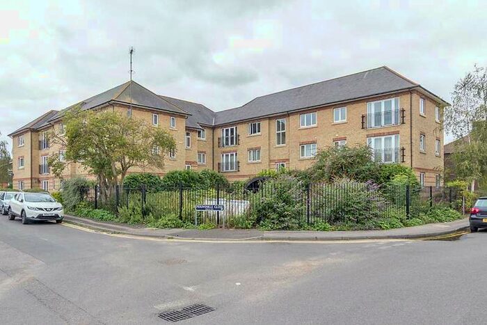 2 Bedroom Penthouse Flat To Rent In Watermill Mews, Church Street, Sittingbourne, Kent, ME10