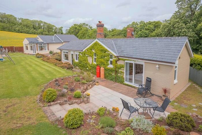 3 Bedroom Bungalow For Sale In Dripshill Lodge, Rhydd, Hanley Castle, Nr Malvern, Worcestershire, WR8
