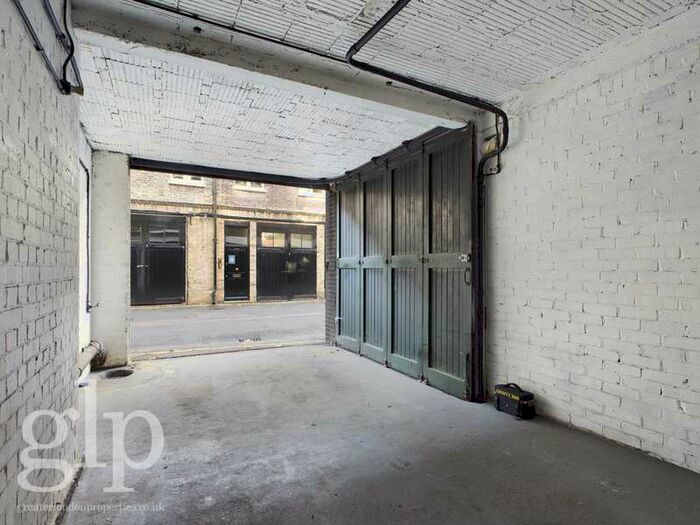 Garage / Parking To Rent In Garage Space, Bloomsbury, WC1E