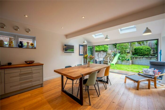 4 Bedroom Detached House For Sale In Heathcote Place, Hursley, Winchester, SO21
