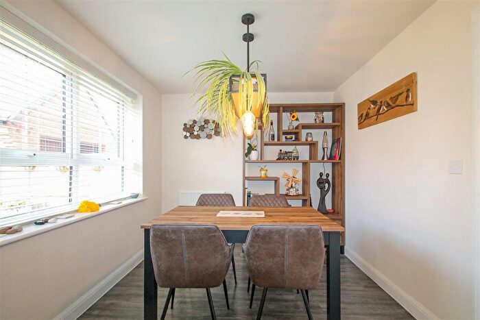 4 Bedroom Detached House For Sale In Wagtail Way, Thrapston, NN14