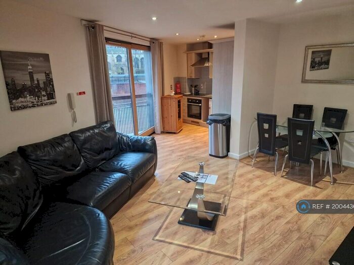 2 Bedroom Penthouse To Rent In Benedictine Court, Coventry, CV1