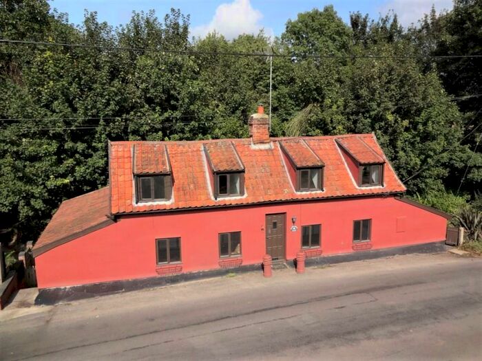 4 Bedroom Detached House For Sale In Offton, Ipswich, IP8