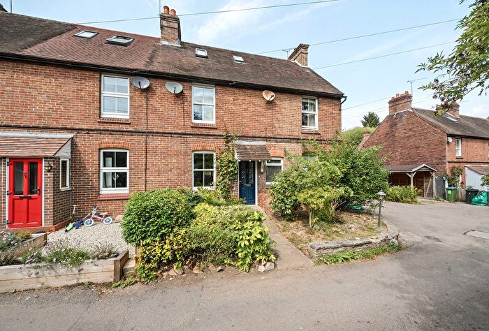 3 Bedroom Terraced House For Sale In Pounsley Road, Dunton Green, Sevenoaks, Kent, TN13