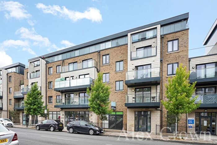 2 Bedroom Apartment To Rent In Argo House, Kilburn Park Road, Maida Vale, NW6