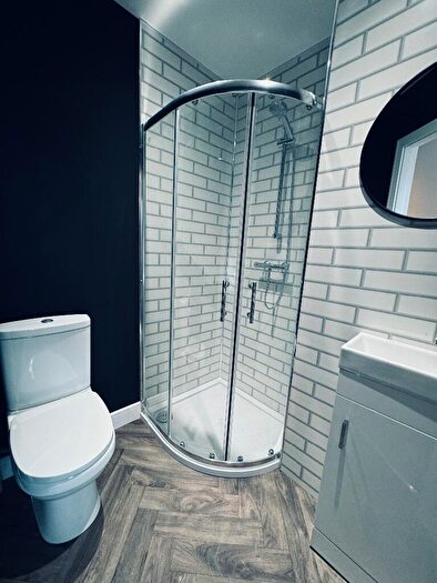 6 Bedroom Terraced House To Rent In House Share - Studio Rooms - Cheyney Road, Chester, CH1
