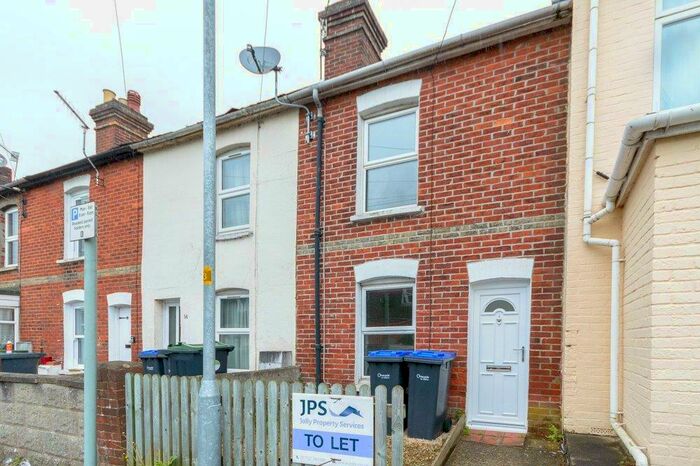 2 Bedroom House To Rent In Salisbury, Wiltshire, SP1