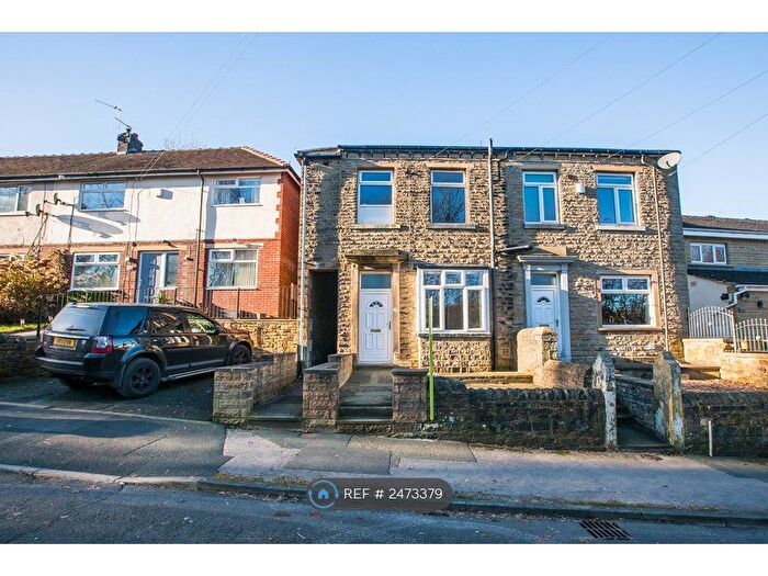 3 Bedroom Semi-Detached House To Rent In Netheroyd Hill Road, Huddersfield, HD2