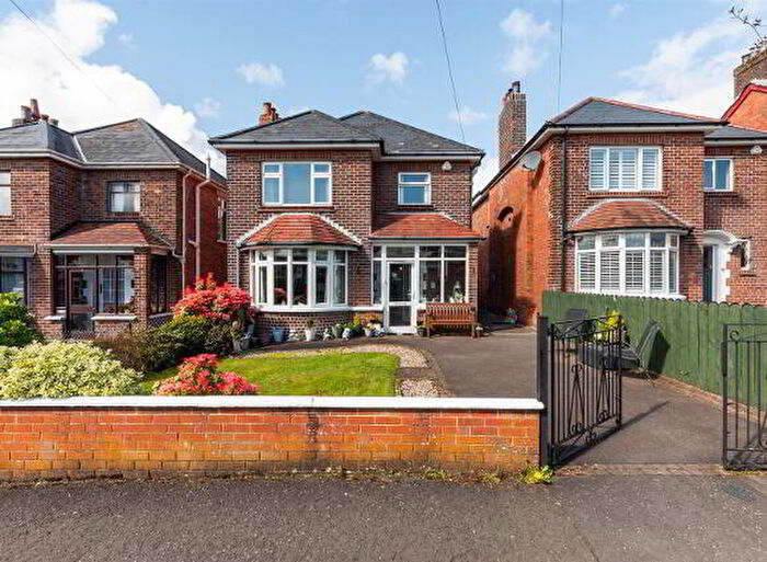 3 Bedroom Detached House For Sale In Greenwood Park, Belfast, BT4