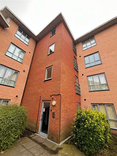 2 Bedroom Apartment To Rent In Russell Court, Craggs Row, PR1