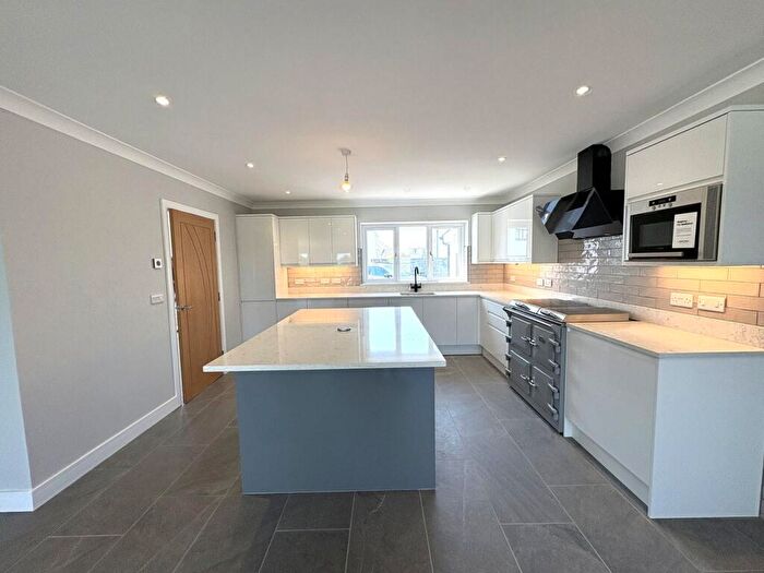 4 Bedroom Detached House For Sale In Station Road, Nantgaredig, Carmarthen, SA32