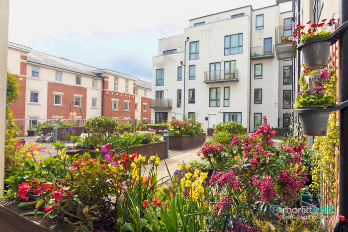 1 Bedroom Apartment To Rent In Base, Trafalgar Street, S1