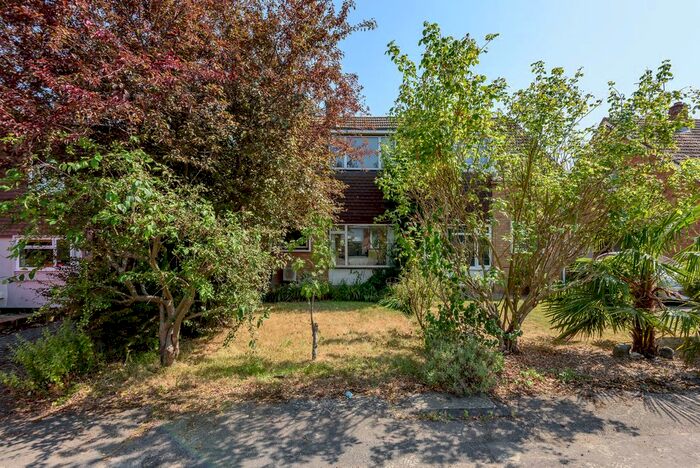 3 Bedroom Semi-Detached House For Sale In Bankfields, Headcorn, Ashford, TN27