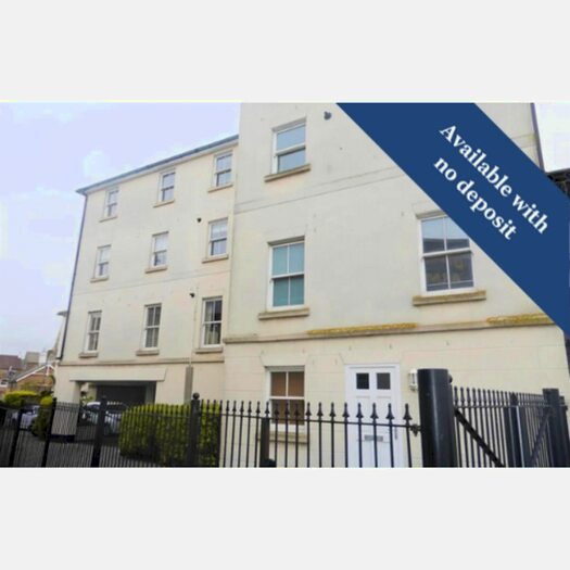2 Bedroom Flat To Rent In Central Parade, Bay View, CT6
