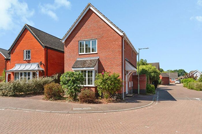 3 Bedroom Detached House For Sale In Pheasant Way, Brandon, IP27