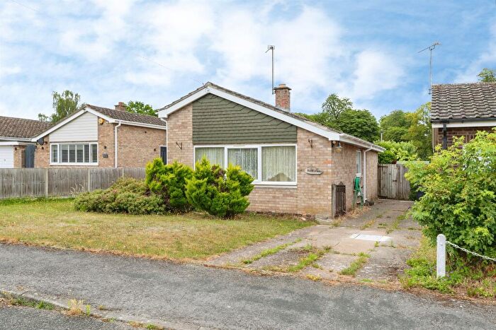 2 Bedroom Detached Bungalow For Sale In Delph Road, Lakenheath, Brandon, IP27