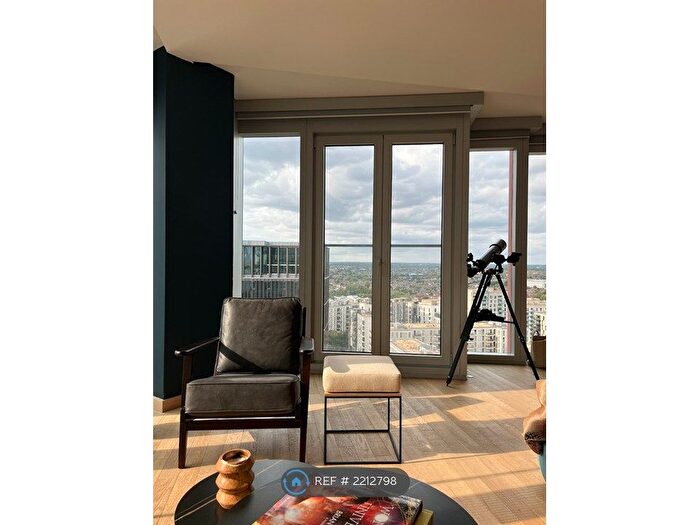 2 Bedroom Flat To Rent In Manhattan Loft Apartments, London, E20