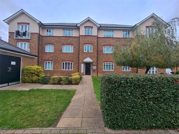 2 Bedroom Flat To Rent In Cecil Manning Close, Perivale, Greenford, Greater London UB6