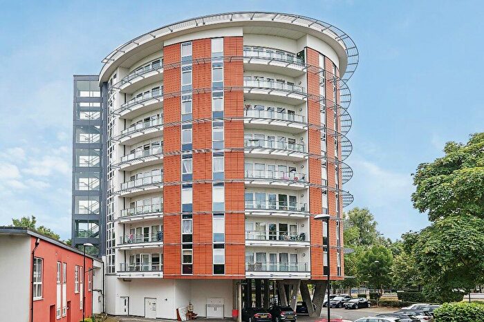 1 Bedroom Apartment For Sale In Poplar Place, London, SE28