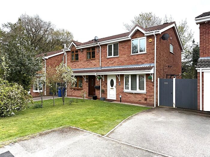 3 Bedroom Semi Detached House For Sale In Greenwood Park, Hednesford, Cannock, WS12