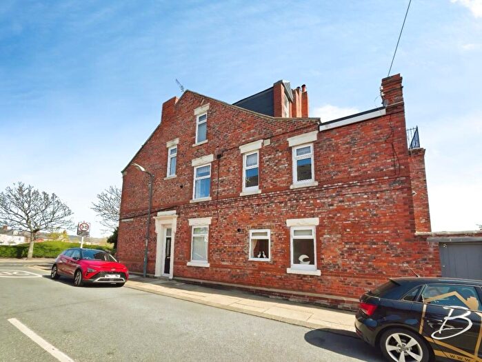 2 Bedroom Flat For Sale In Readhead Avenue, South Shields, Tyne And Wear, NE33