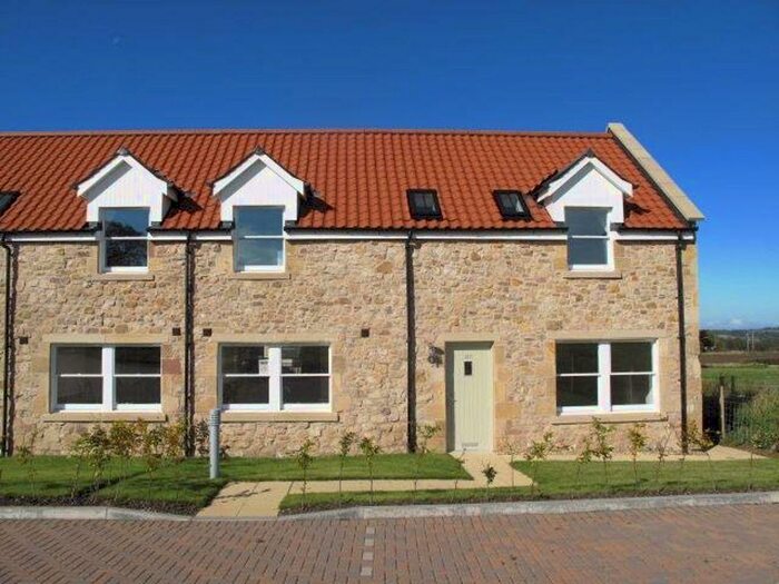 2 Bedroom House To Rent In Main Street, Pathhead, EH37