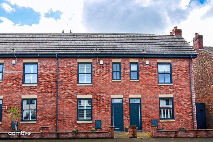 4 Bedroom Terraced House For Sale In Victoria Avenue, Timperley, WA15