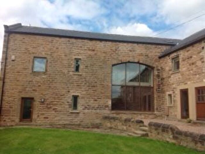 3 Bedroom Barn Conversion To Rent In Kilnhurst Road, Hooton Roberts, Rotherham, S65