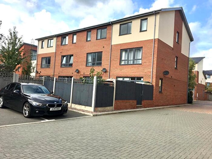 5 Bedroom Terraced House To Rent In Langham Way, Ashland, Milton Keynes, MK6