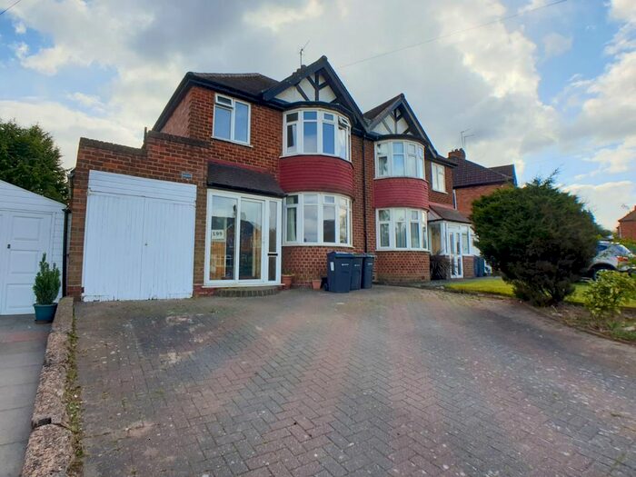 3 Bedroom Semi-Detached House To Rent In Swanshurst Lane, Moseley, Birmingham, B13