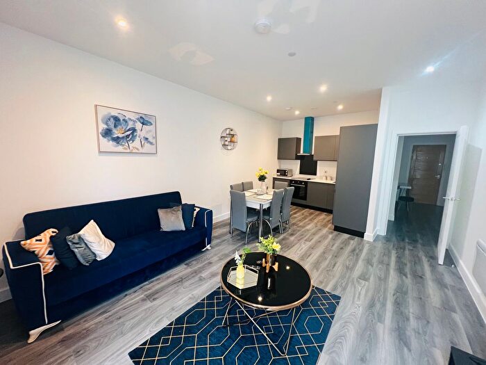 1 Bedroom Flat To Rent In West Street, Maidenhead, SL6