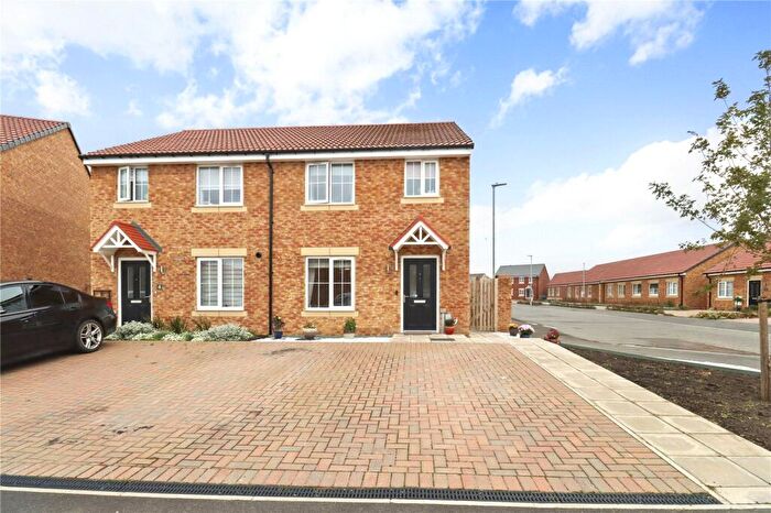 3 Bedroom Semi-Detached House For Sale In Alston Close, Long Grange, Blyth, Northumberland, NE24