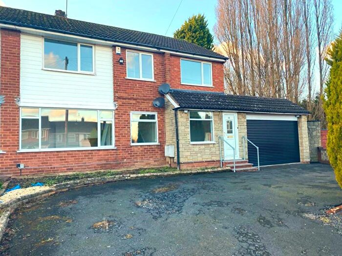 4 Bedroom House To Rent In Kendall Rise, Kingswinford, DY6
