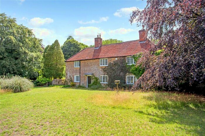 5 Bedroom Detached House For Sale In Frilford Heath, Abingdon, Oxfordshire, OX13