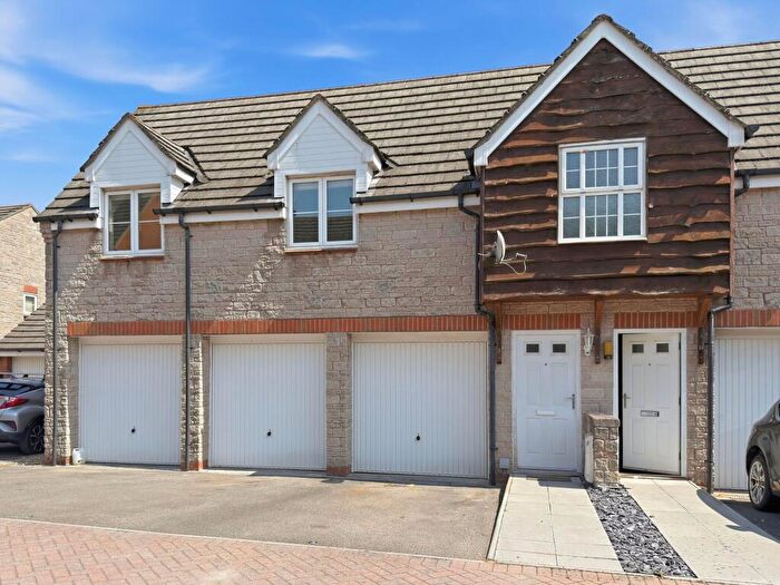 2 Bedroom Coach House For Sale In Bronllys Mews, Newport, NP10