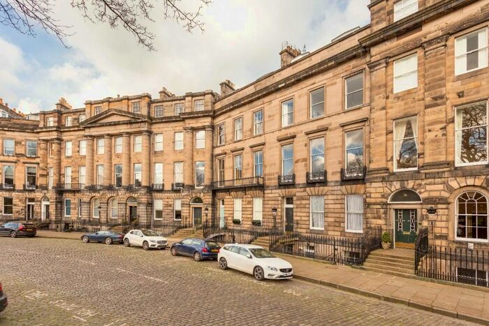 2 Bedroom Flat To Rent In Moray Place, New Town, Edinburgh, EH3