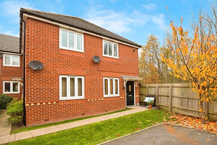 2 Bedroom Flat For Sale In Robins Court, Broughton, Chester, CH4