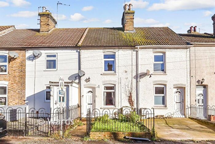 3 Bedroom Terraced House For Sale In Portland Place, Snodland, Kent, ME6