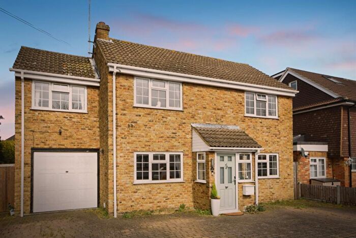 4 Bedroom Detached House For Sale In Alpha Road, Hutton, Brentwood, CM13