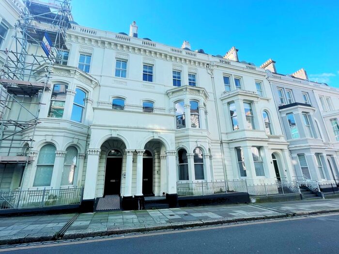 2 Bedroom Flat To Rent In Elliot Street, The Hoe, Plymouth, PL1
