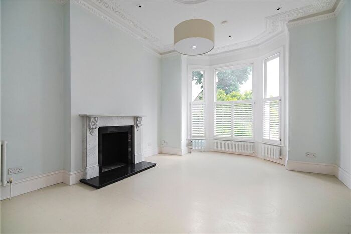 5 Bedroom Terraced House To Rent In Coverdale Road, London, W12