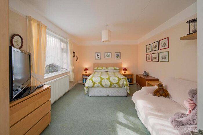 4 Bedroom Detached House For Sale In Bembridge, Isle Of Wight, PO35