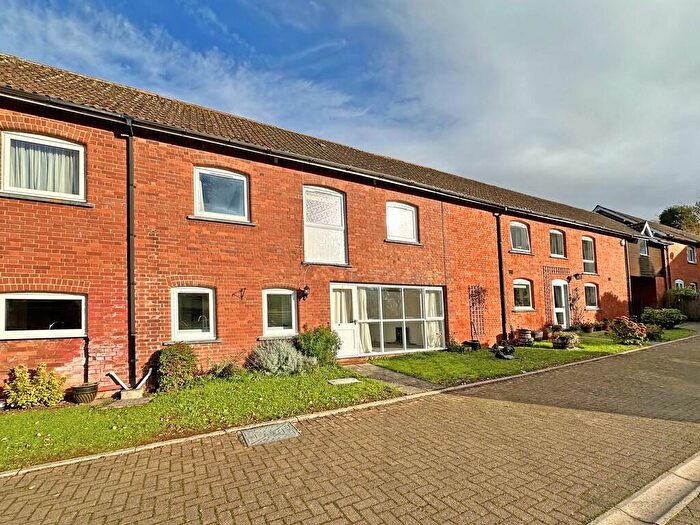 3 Bedroom Barn Conversion For Sale In Mamhead Road, Kenton, EX6