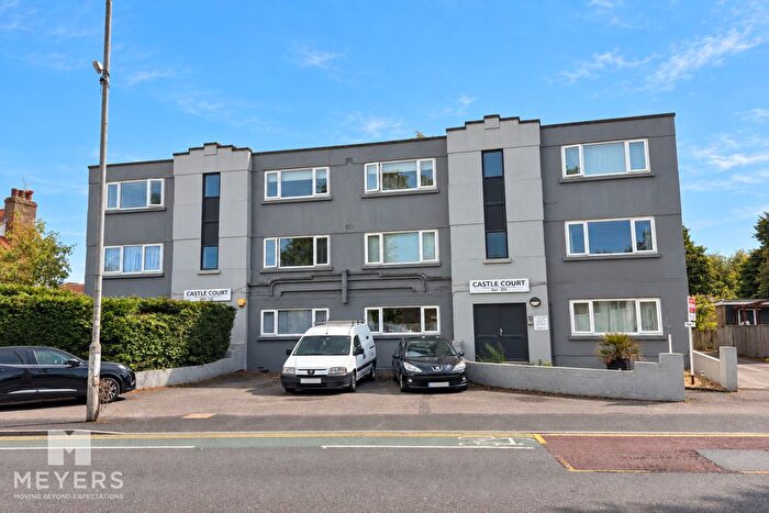 2 Bedroom Flat For Sale In Castle Lane East, Bournemouth, BH7