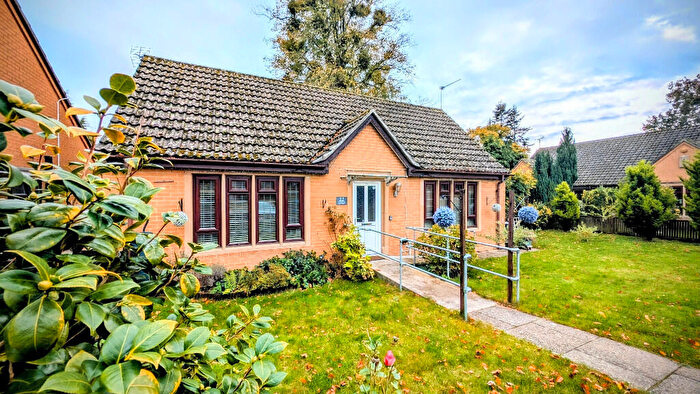 2 Bedroom Detached Bungalow For Sale In Farthing Fields, Headley, Hampshire, GU35