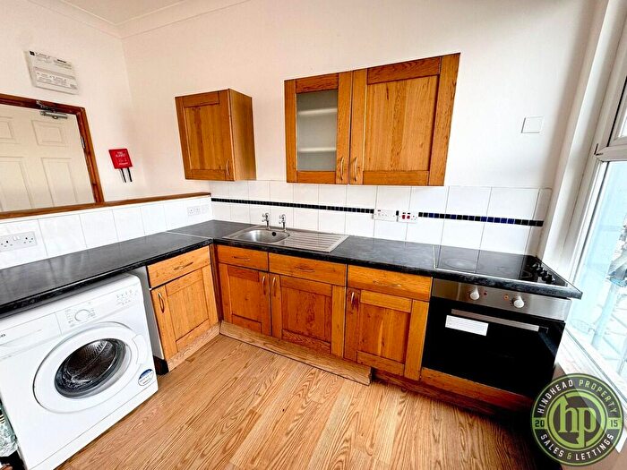 1 Bedroom Apartment To Rent In Lipson, Plymouth, Devon, PL4