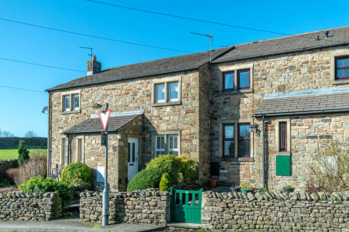 2 Bedroom Terraced House For Sale In Station Road, Long Preston, Skipton, North Yorkshire, BD23